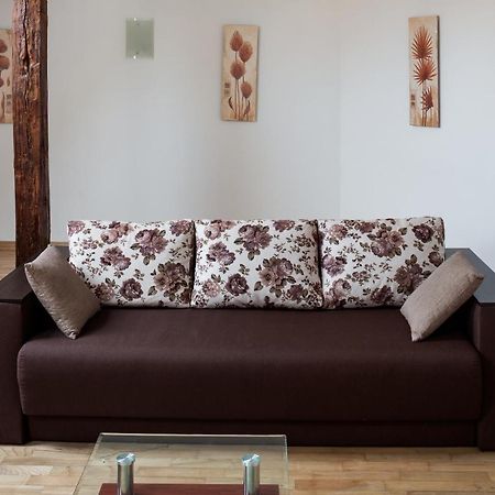 Romari Два Поверхи Apartment Lviv Luaran gambar