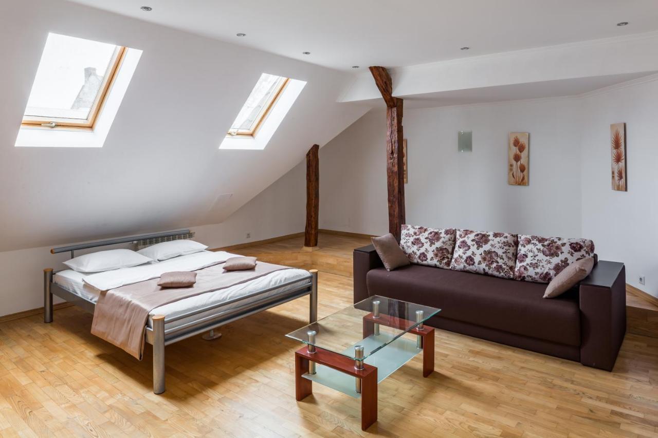 Romari Два Поверхи Apartment Lviv Luaran gambar