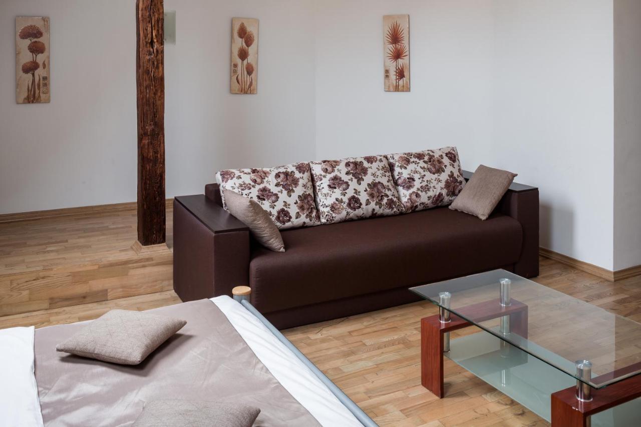 Romari Два Поверхи Apartment Lviv Luaran gambar