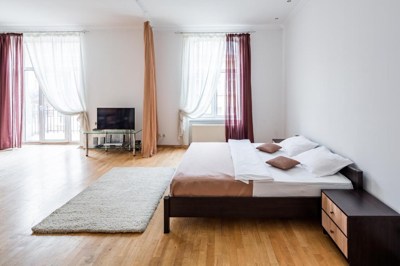 Romari Два Поверхи Apartment Lviv Luaran gambar