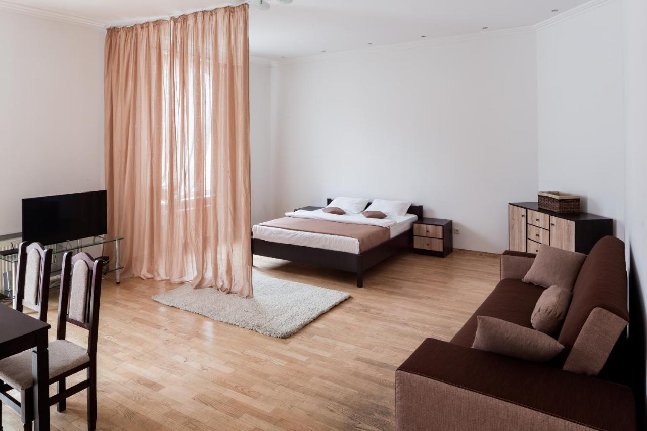 Romari Два Поверхи Apartment Lviv Luaran gambar