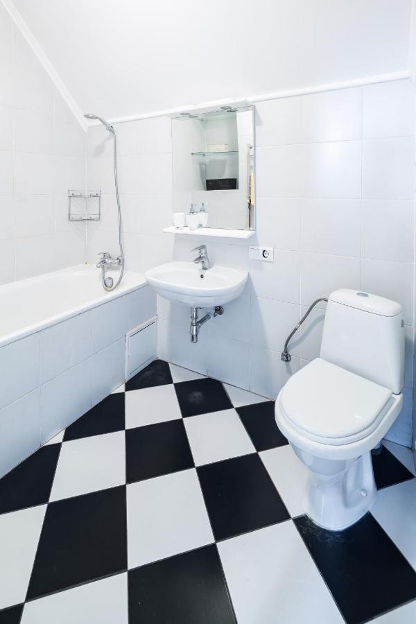 Romari Два Поверхи Apartment Lviv Luaran gambar